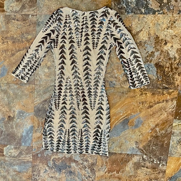 Lulu's Shine On Me Nude and Gunmetal Sequin Bodycon Mini Dress SZ S - Picture 10 of 11